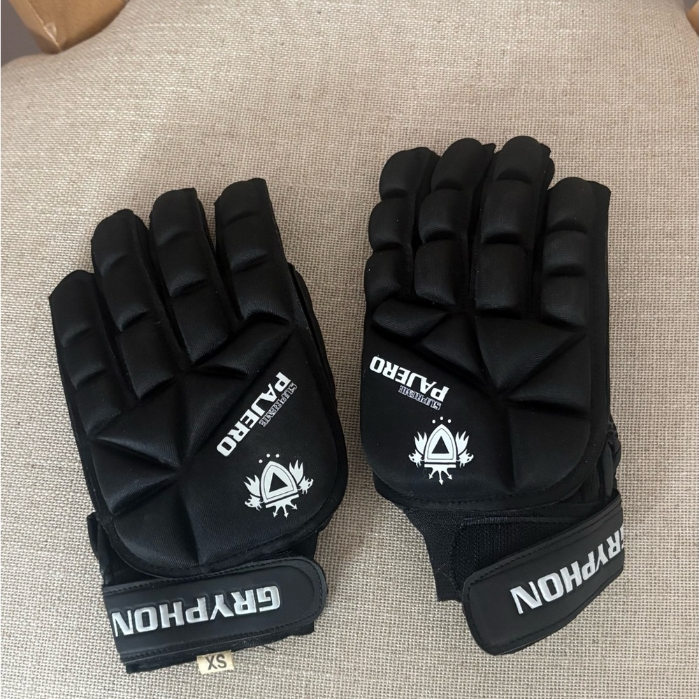Gryphon Black Protective Gloves for field hockey